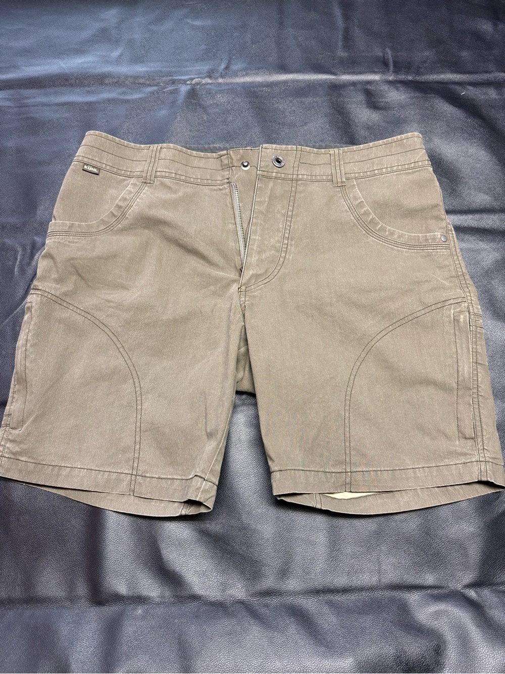 Kuhl Ramblr Vintage Patina Dye Shorts Men Green 8” Inseam